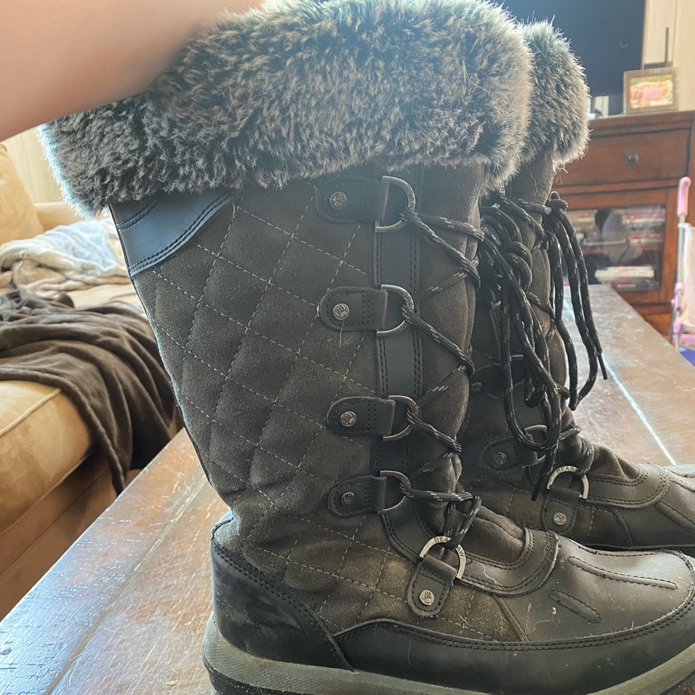 Bearpaw boots